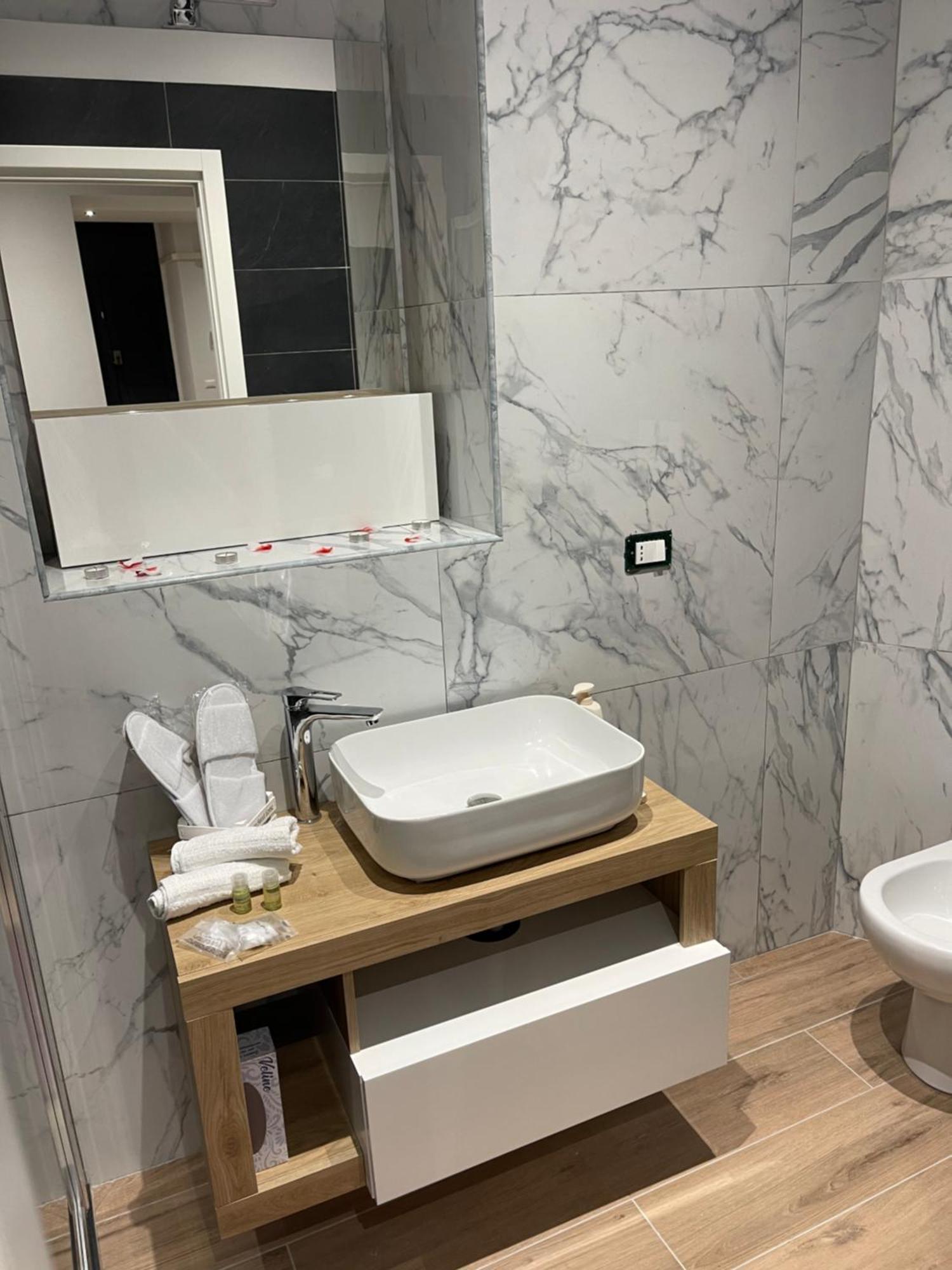 Le Suite Del Corso Italia Catania Exterior foto